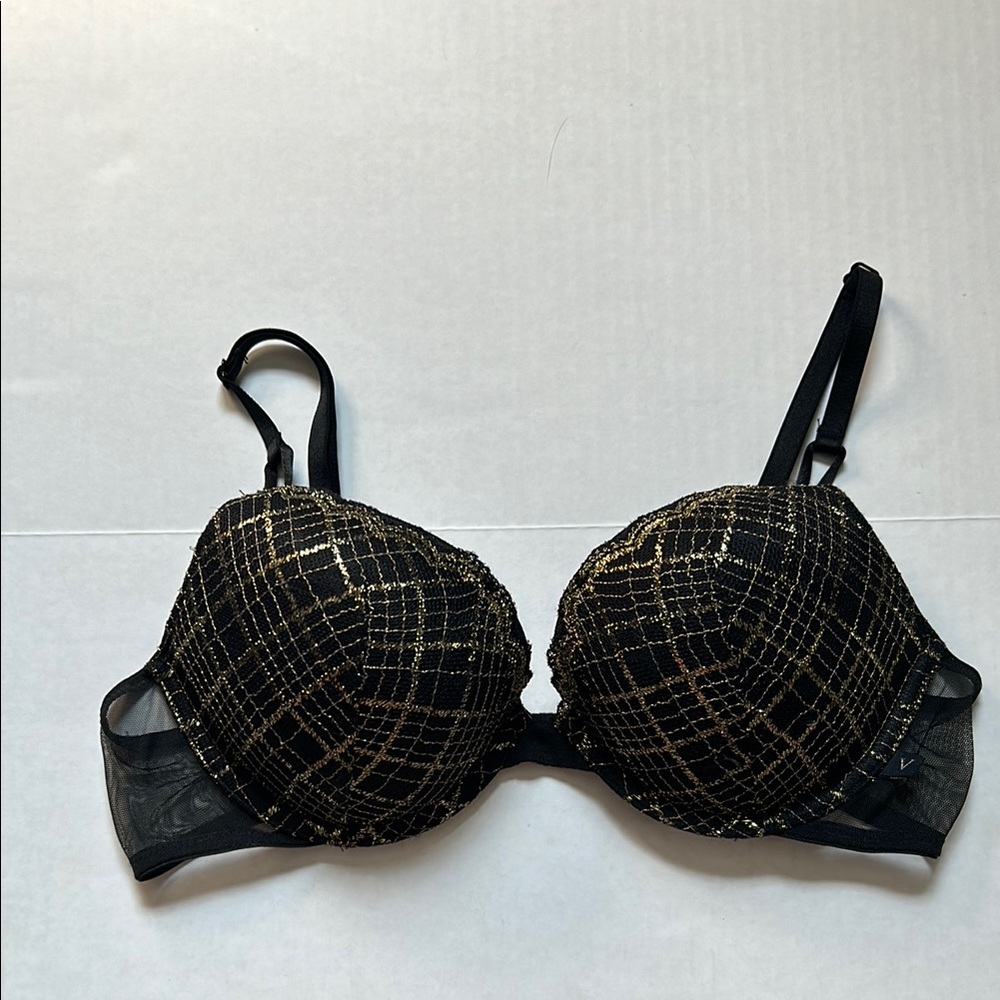 Victoria’s Secret black/gold push-up bra size 36B